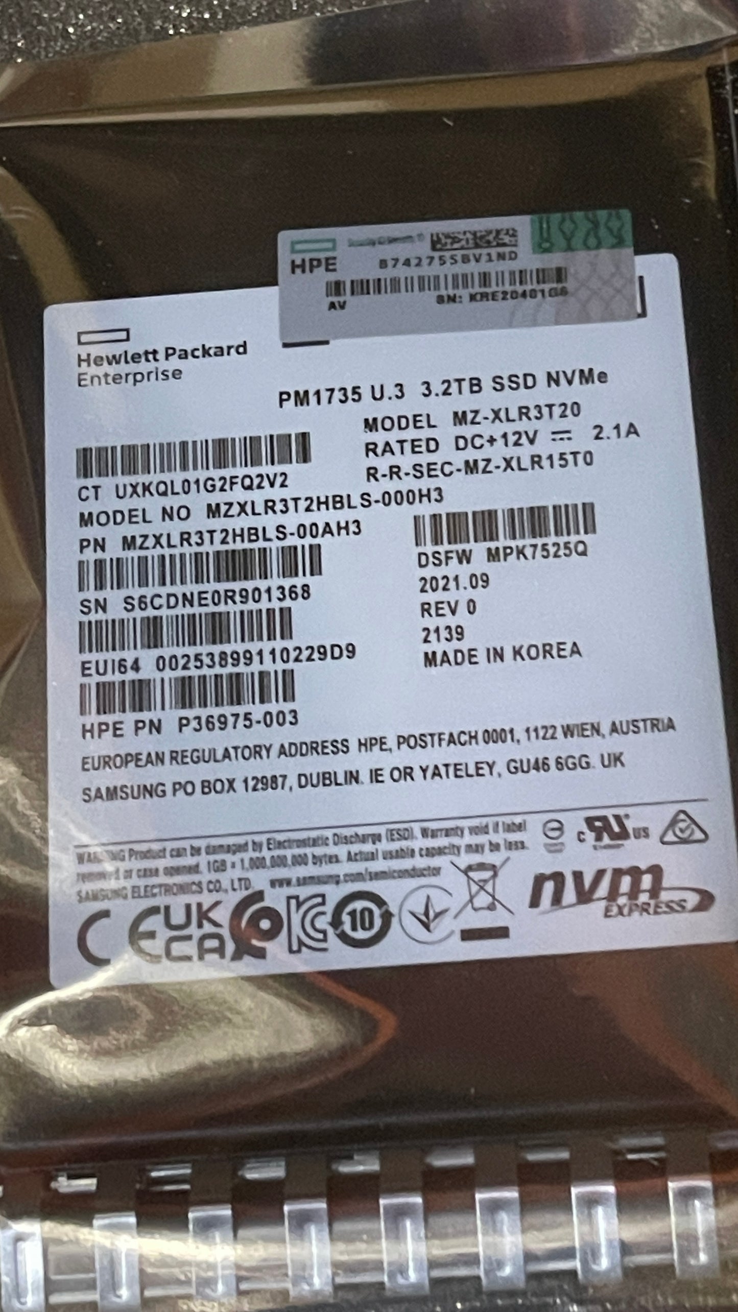 HP P36975-003 MZ-ZLR3T20 PM1735 U.3 3.2TB SSD NVMe MZXLR3THBLS-00AH3