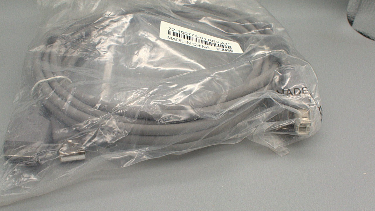 72-100773-01 Cisco Console Cable (USB to RJ45)