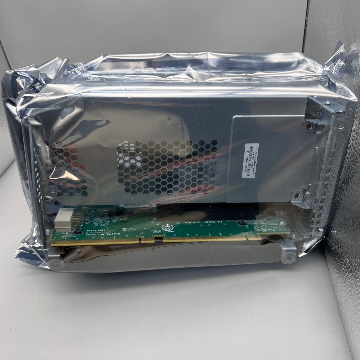 HP DL380p Gen8 Double Wide GPU Cage Kit 728543-B21 710727-001