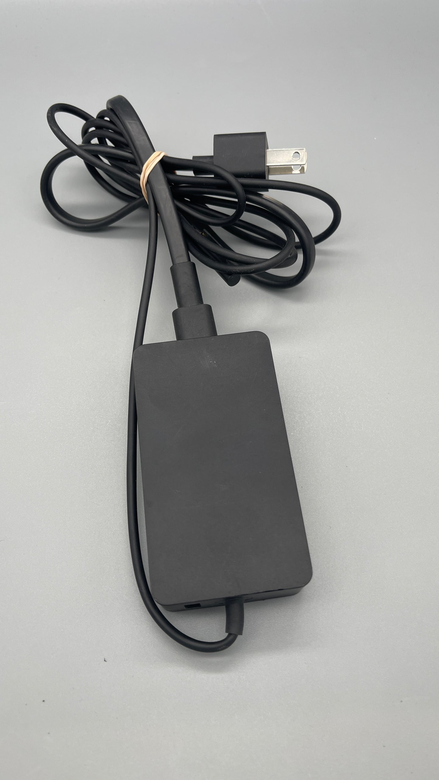 Microsoft 1706 Surface Pro Charger, 65W used