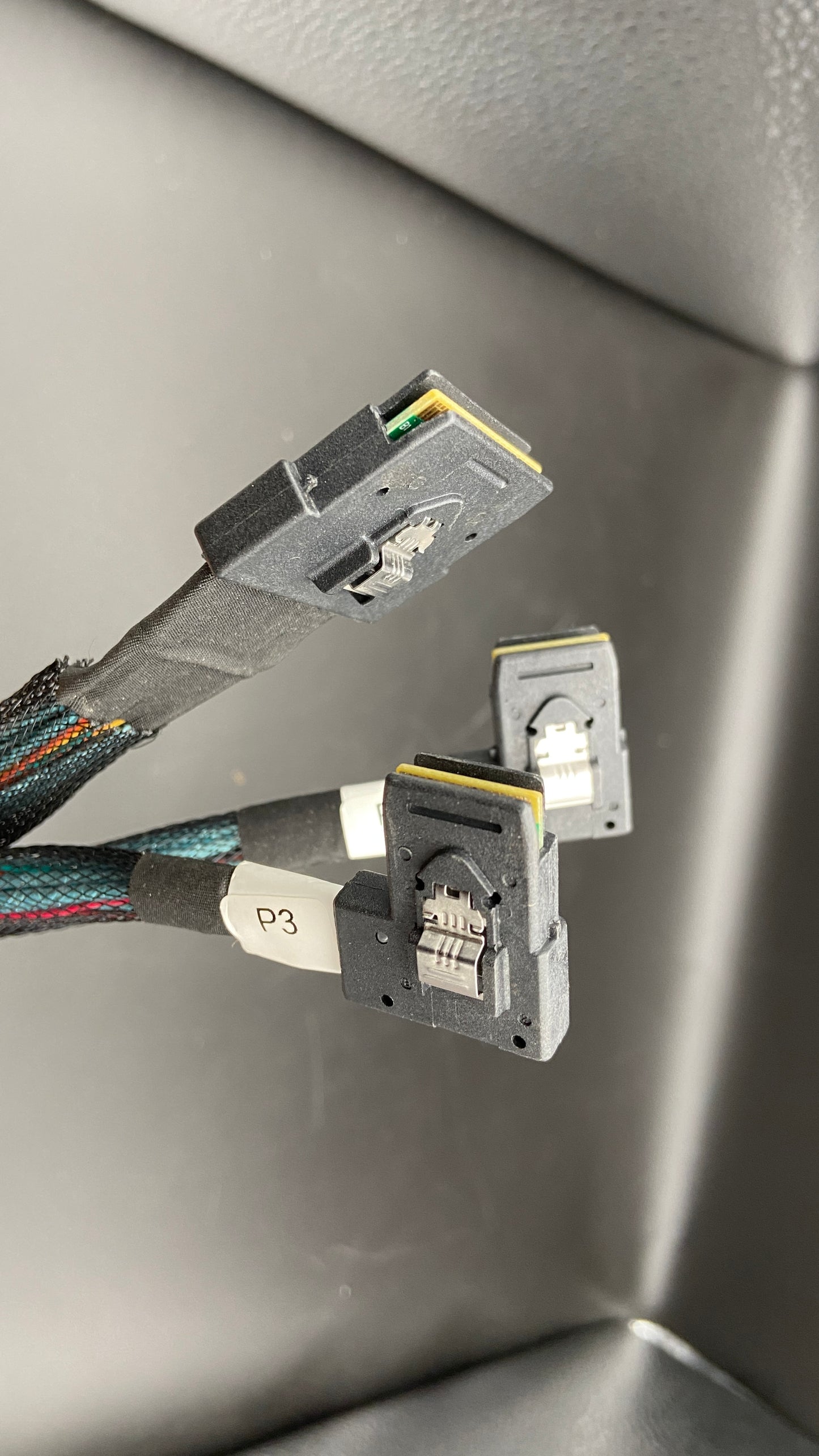 Brand New HP Mini SAS "Y" type cable kit 754375-001 725600-001