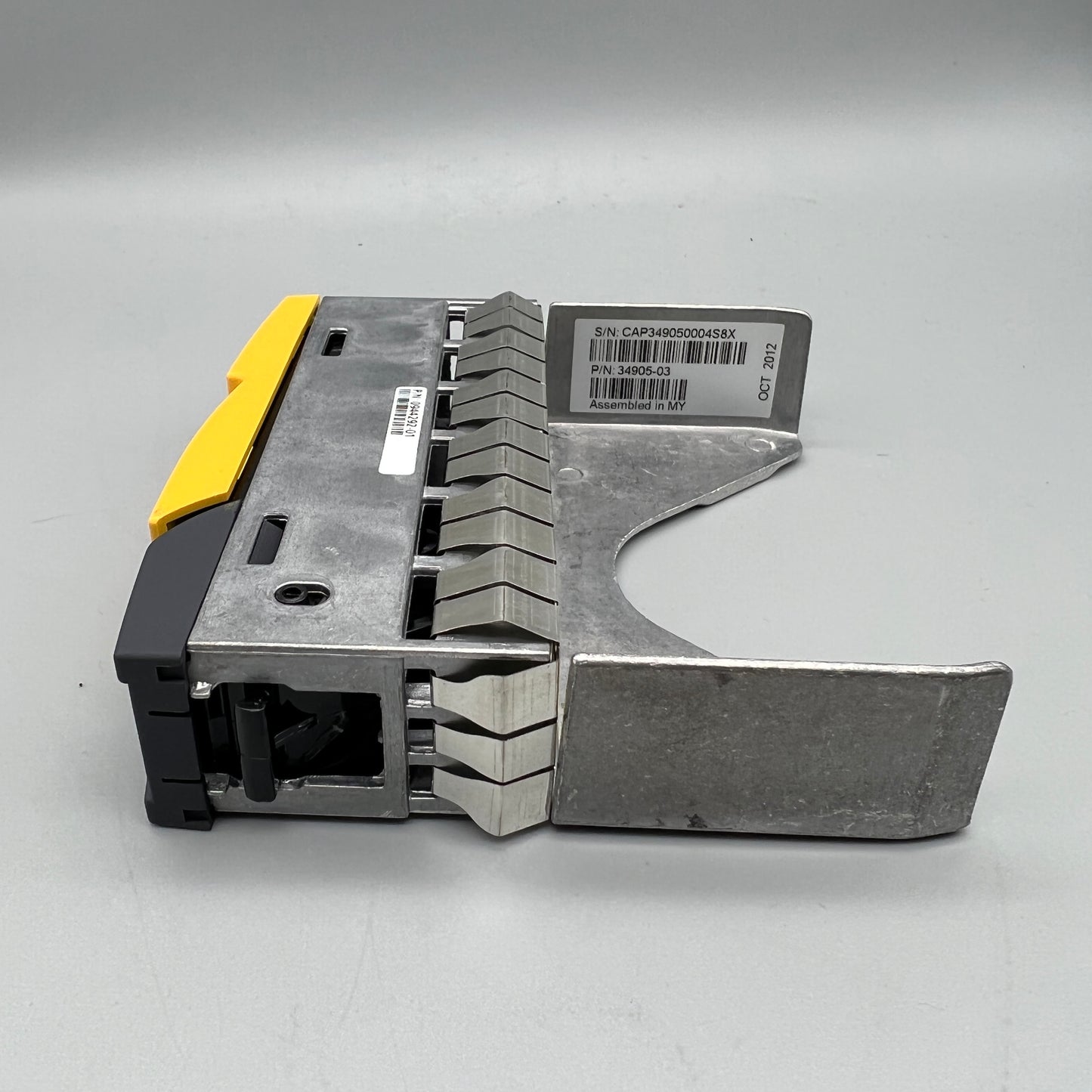 HP 0944292-01 | 3.5-inch Hard Drive Blank Filler (16-Bay) for 3PAR 34905-03