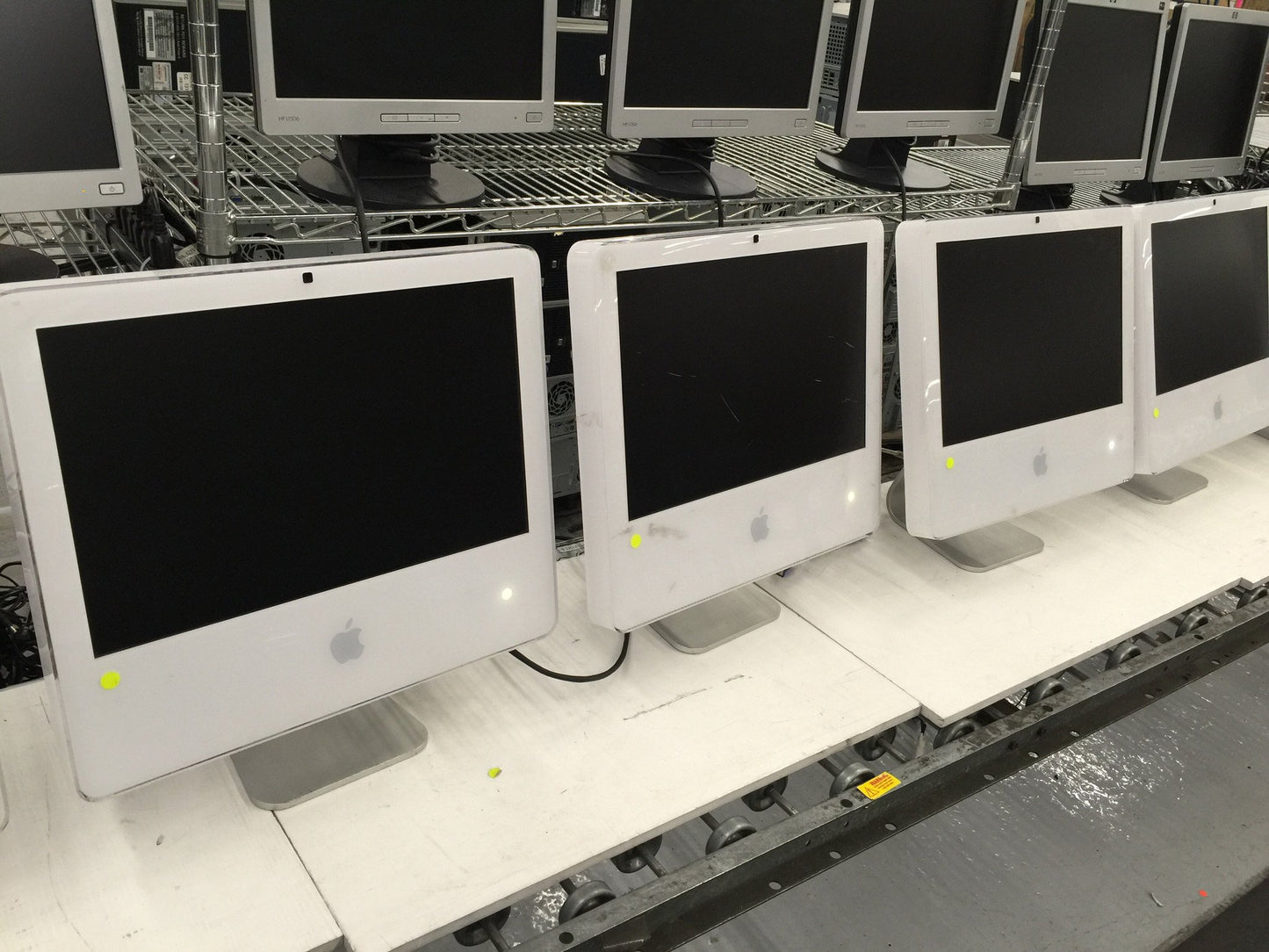 Apple iMac "Core 2 Duo" 1.83 17-Inch NO OS , iMac only, no keyboard no mouse.