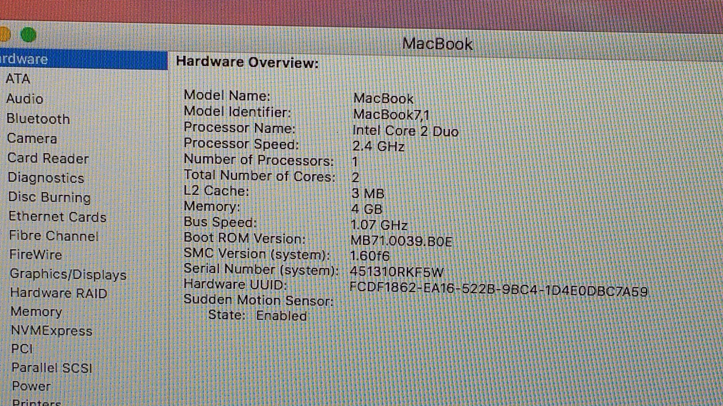 Macbook A1342 2.4GHz, 2GB, 250GB HDD - used