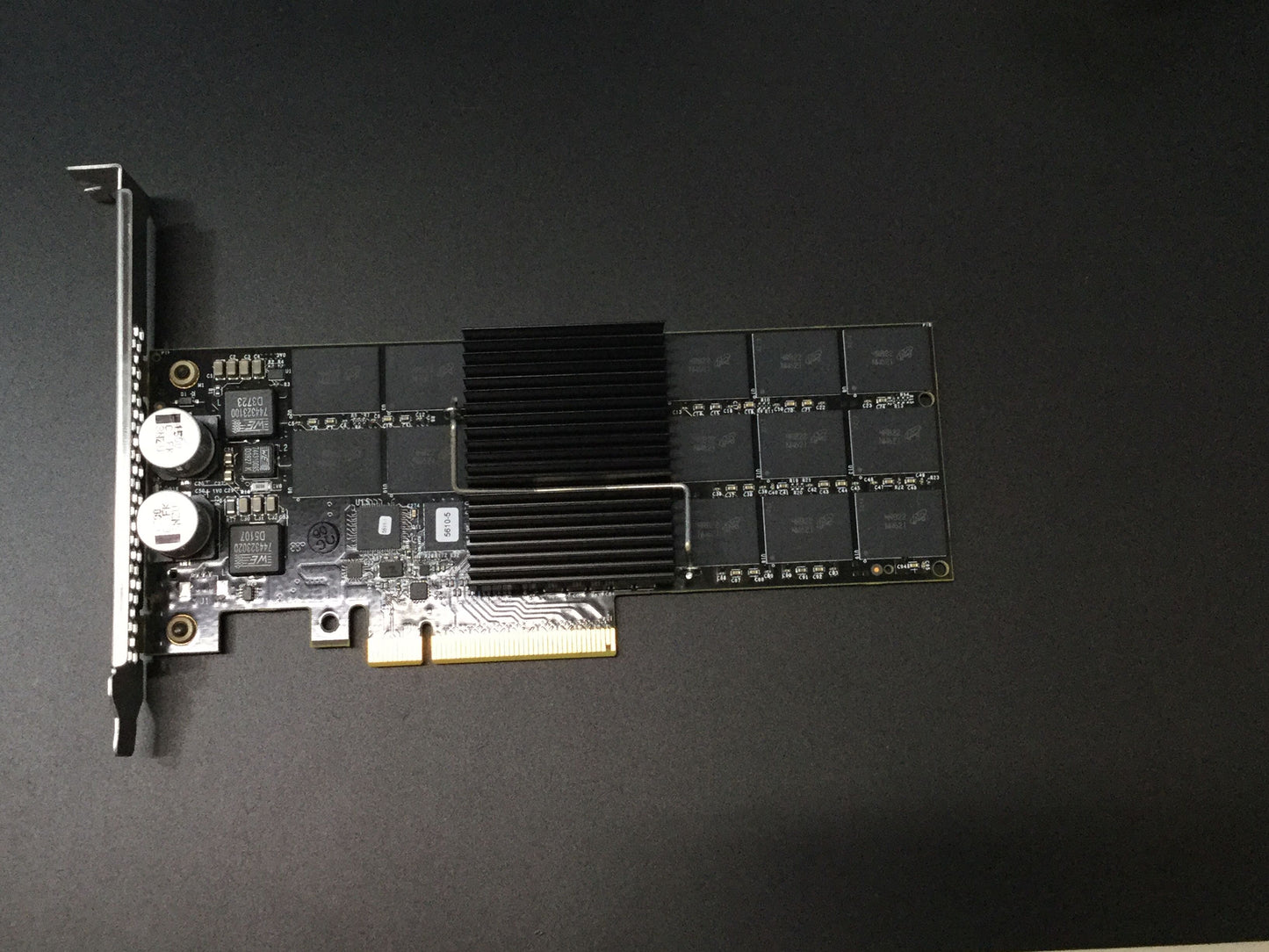 Hewlett Packard Enterprise - HP 1.3TB LE PCIe Workload Accelerator (775668-B21)