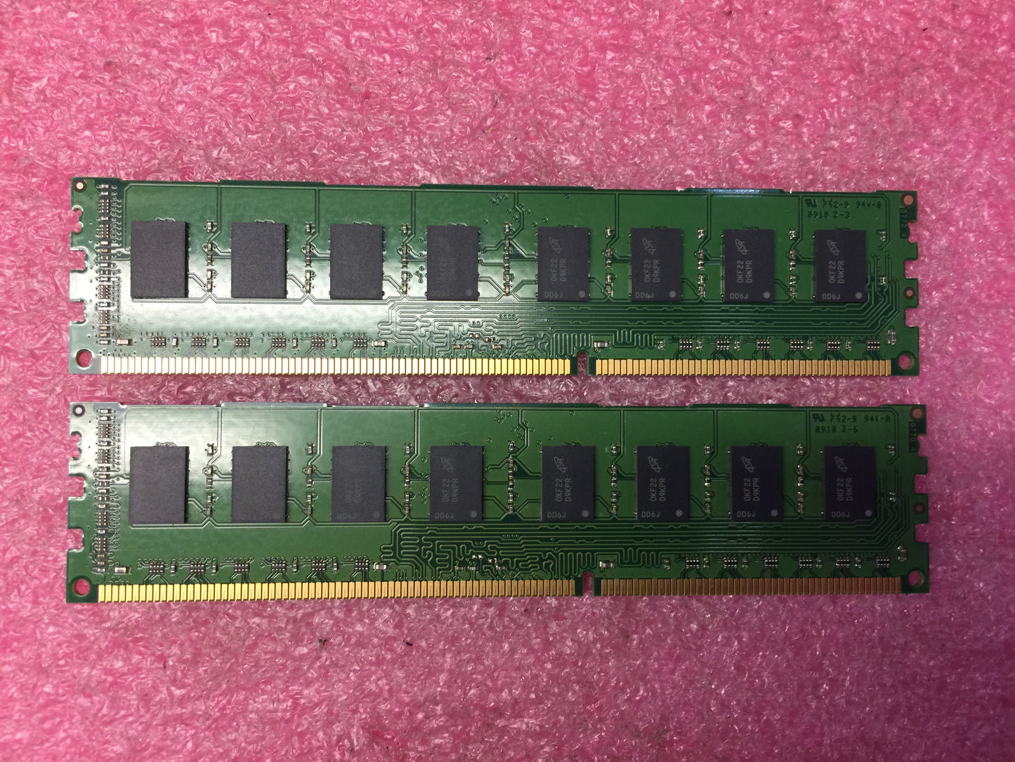 Lot Of 2 Micron 2GBx2 PC3-10600 non-ECC Unbuffered CL9 240-Pin Memory Used