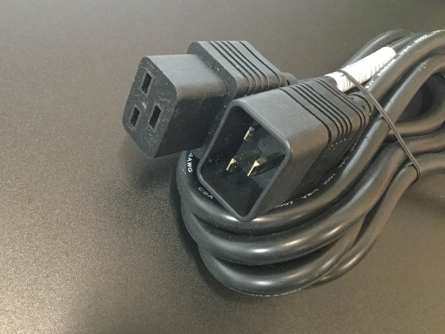 HP 295633-B22 8ft Power Cable