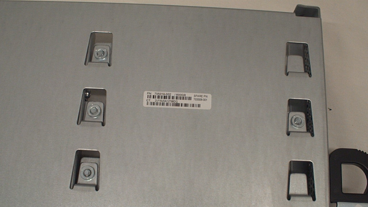 HP 3PAR 795019-002 4GB Tray with 4 x 600GB ST600MM0018 10K SAS