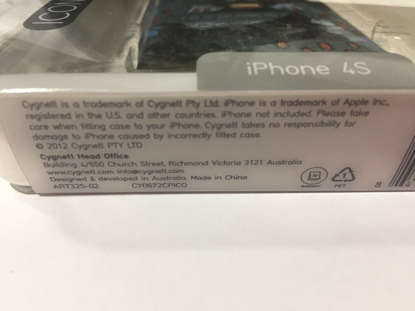 Cygnett ICON + Nathan Jurevicius Graffiti Art iPhone 4/4S Case Prote CY0672CPIC0