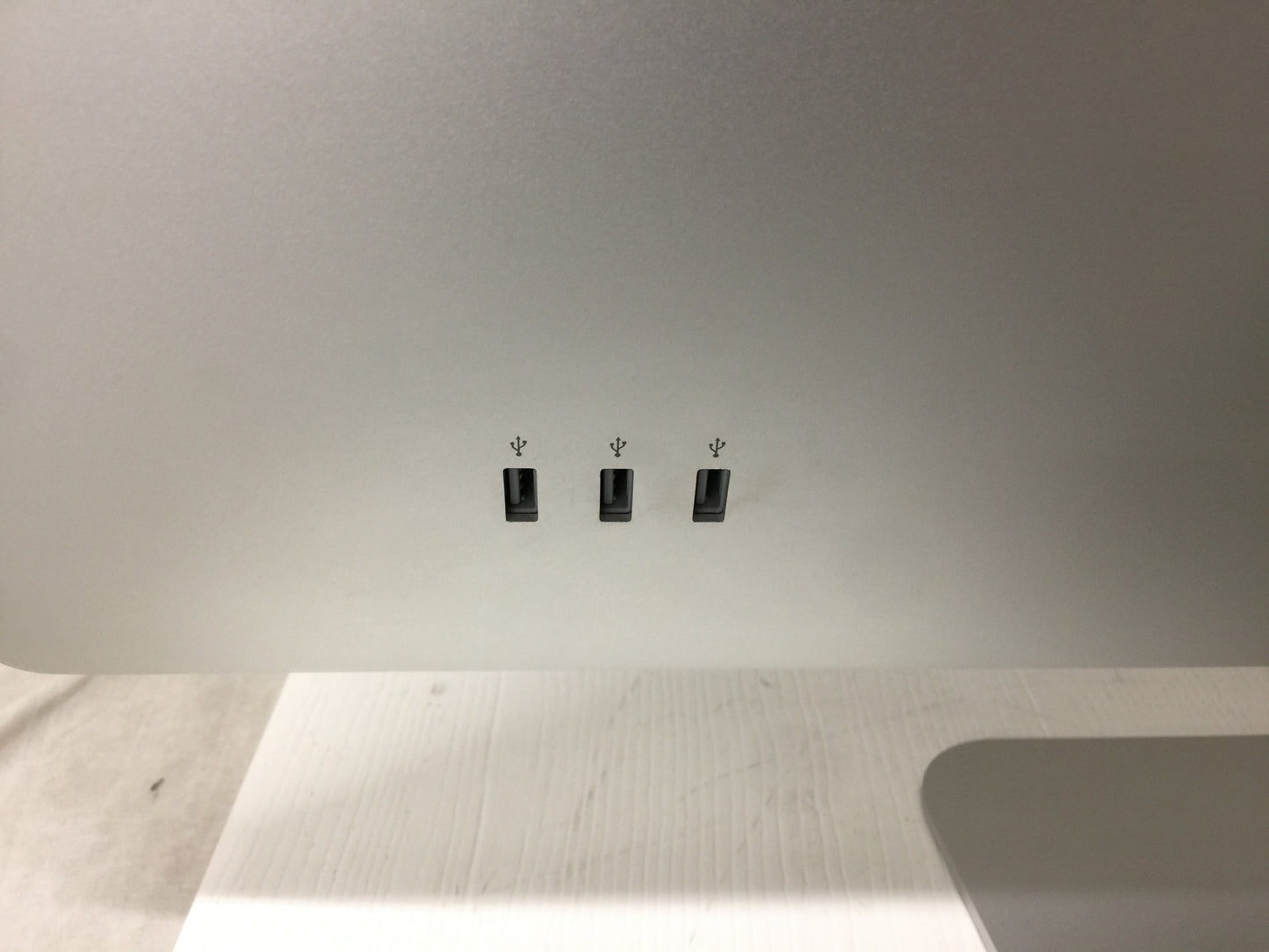 Apple MC007LL/A 27-Inch LED Cinema Display, Used