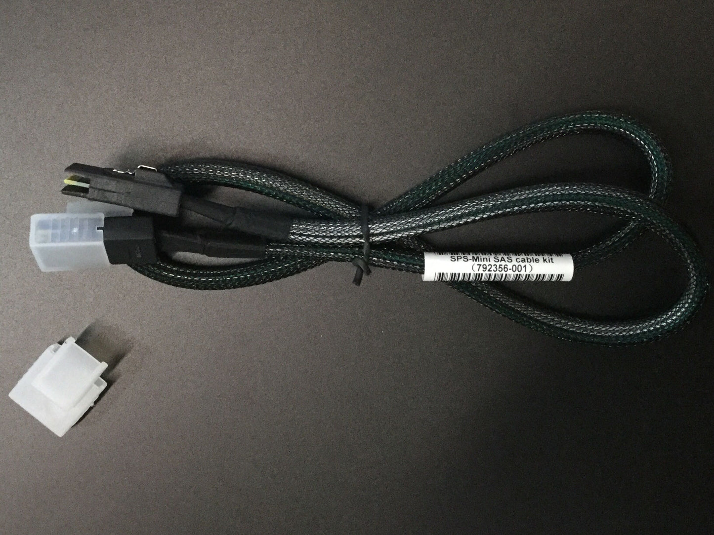 HP MINI SAS Luxshare Rev.A 670MM CABLE 782097-001