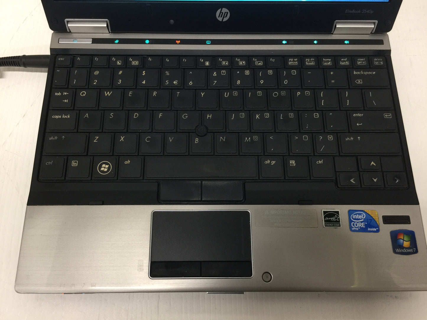 HP EliteBook 2540p 2.13GHz Core i7 640LM 2GB 160GB DVDRW 12.1" Win 7 Pro Used