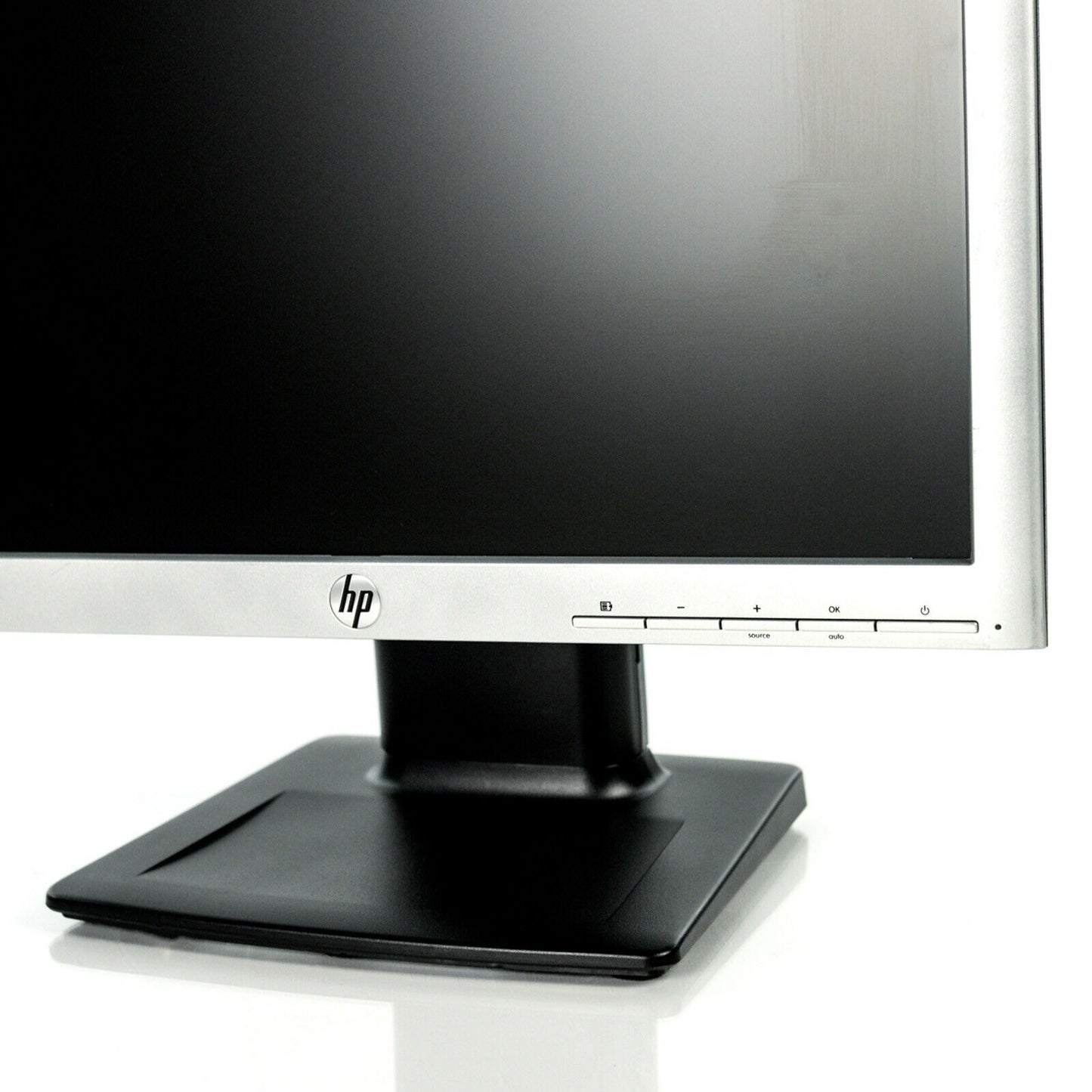 HP Advantage LA1956x 19" LED LCD Monitor - 5:4 - 5 ms A9S75A8#ABA Used Grade A