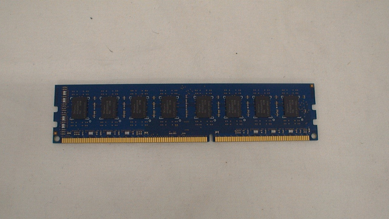 Hynix 4GB PC3-12800 DDR3- CL11 240-Pin DESKTOP DIMM HMT351U6CFR8C-PB Used