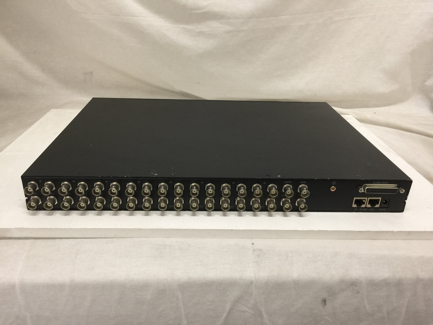 HONEYWELL HXCT16E 16 CHANNEL COLOR MULTIPLEXER TRIPLEX Used