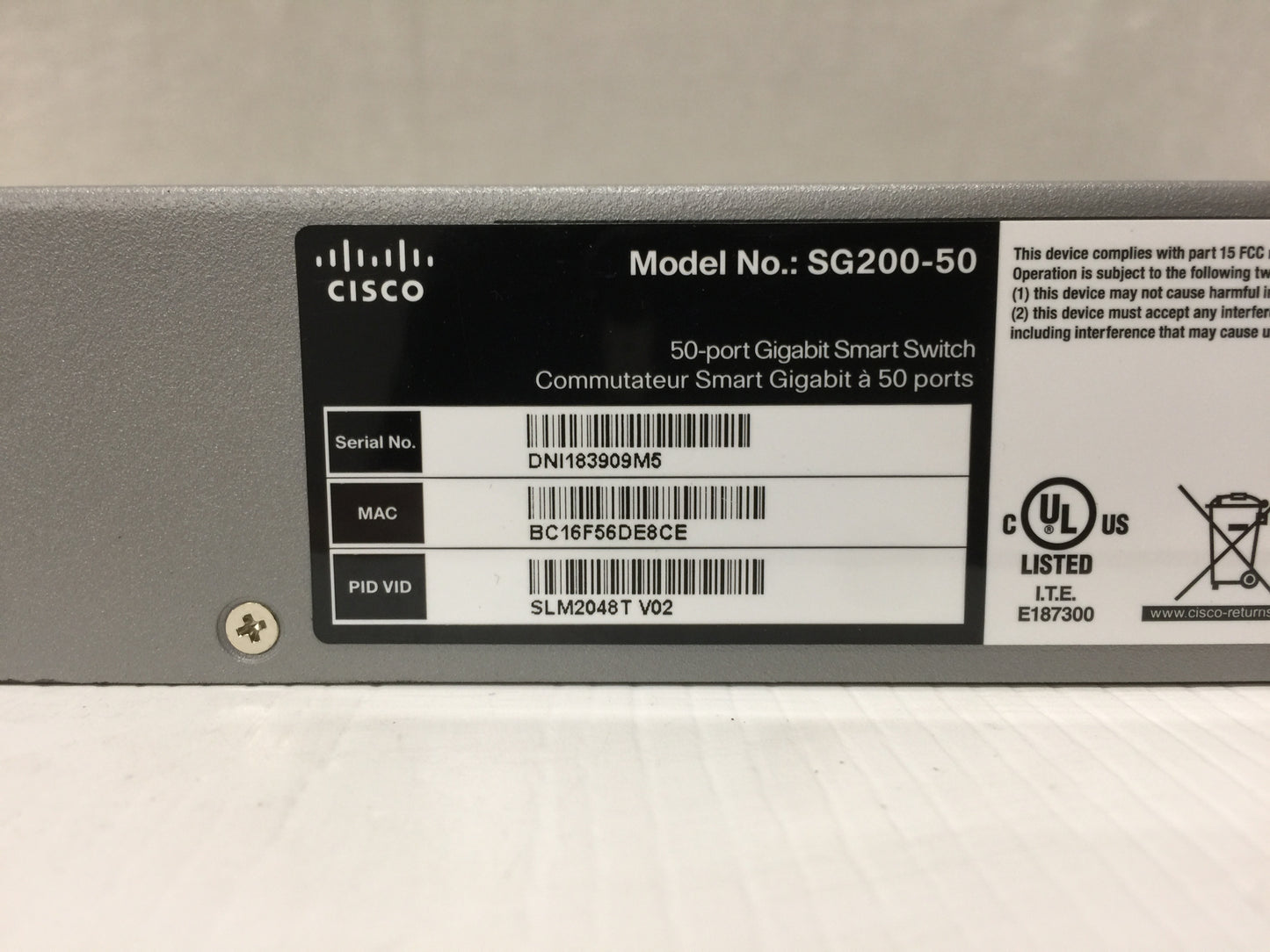 Cisco  SG200-50 Gigabit Switch 48 10/100/1000 Ports, 2 Combo Mini-GBIC Ports