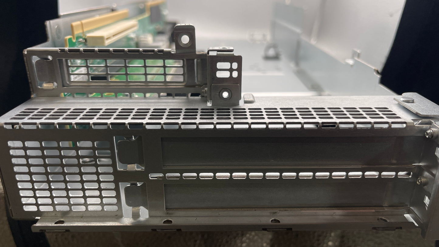 HPE 827355-001 XL190r G9 CPU2 3-Slot GD-RT PCI Riser + Cage