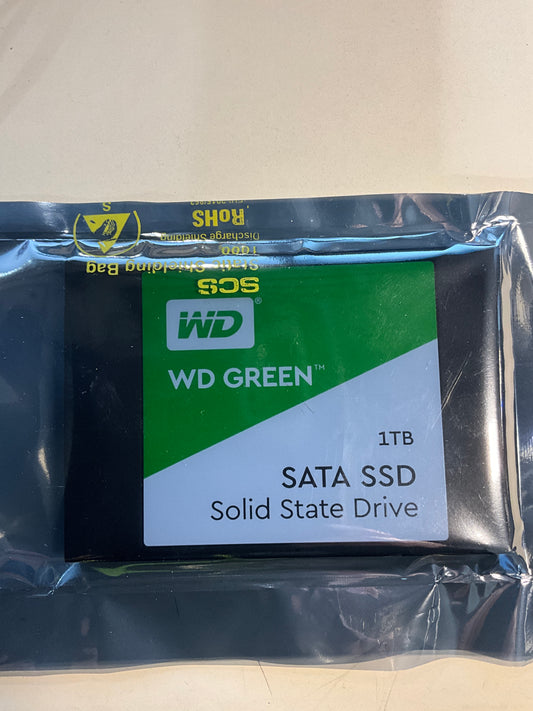 Western Digital 1TB WD Green Internal PC SSD Solid State Drive - SATA III 6 Gb/s, 2.5"/7mm, WDS100T2G0A used