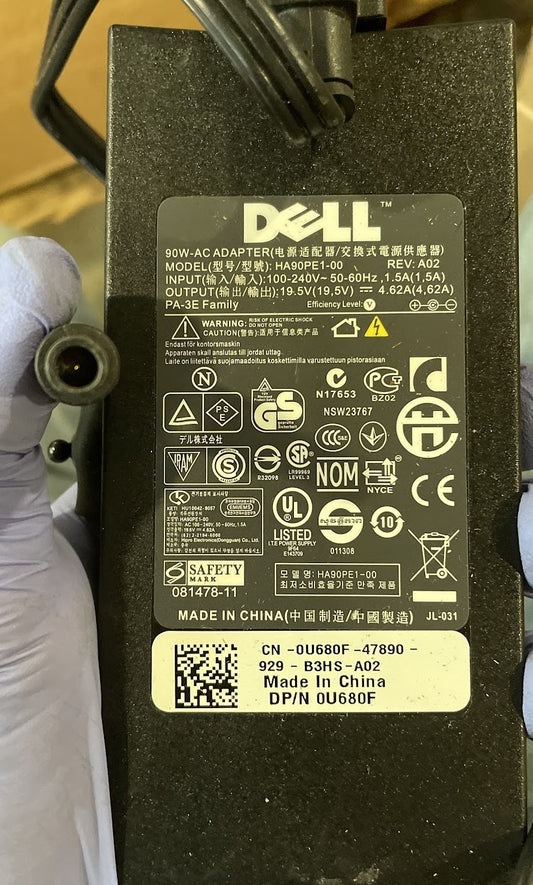 Dell 90W Laptop Adapter LA90PE1-01 Slim Design Charger used