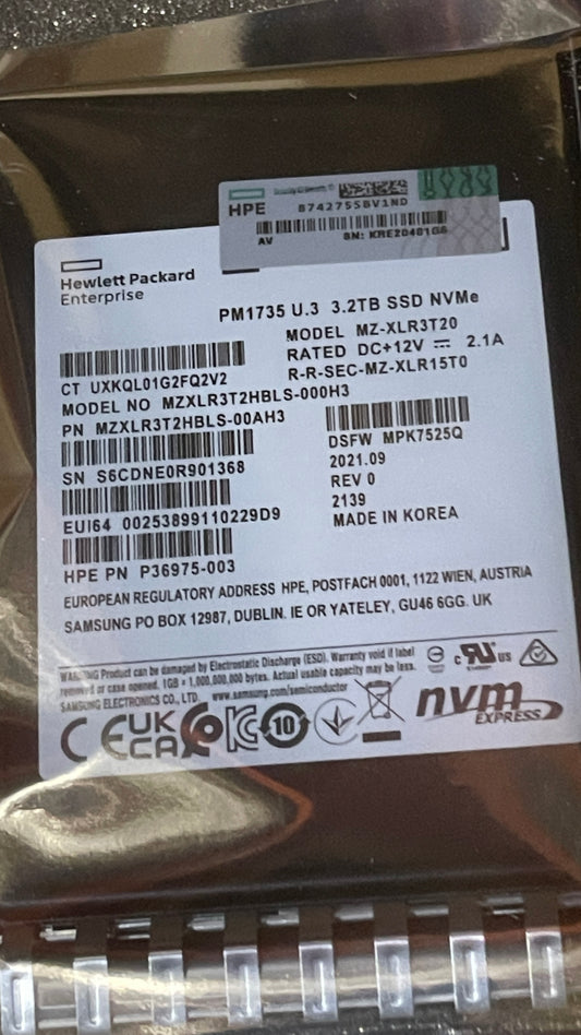 HP P36975-003 MZ-ZLR3T20 PM1735 U.3 3.2TB SSD NVMe MZXLR3THBLS-00AH3