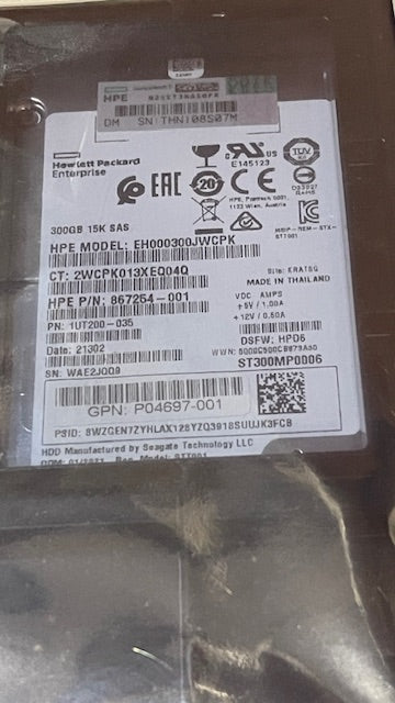 HEWLETT PACKARD 867254-001 P04697-001 HPE 300GB 15K 12G SFF SAS SC Hard Drive
