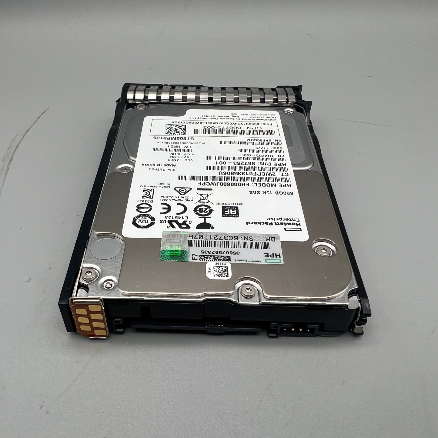HPE 868775-003 600GB 15K 12Gbps 2.5" SFF SAS HDD with Smart Carrier 870797-001