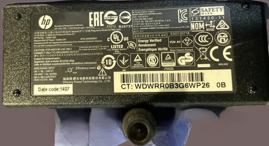 HP HSTNN-CA40 45W 19.5V 2.31A 744893-001 744481-002 black connector used
