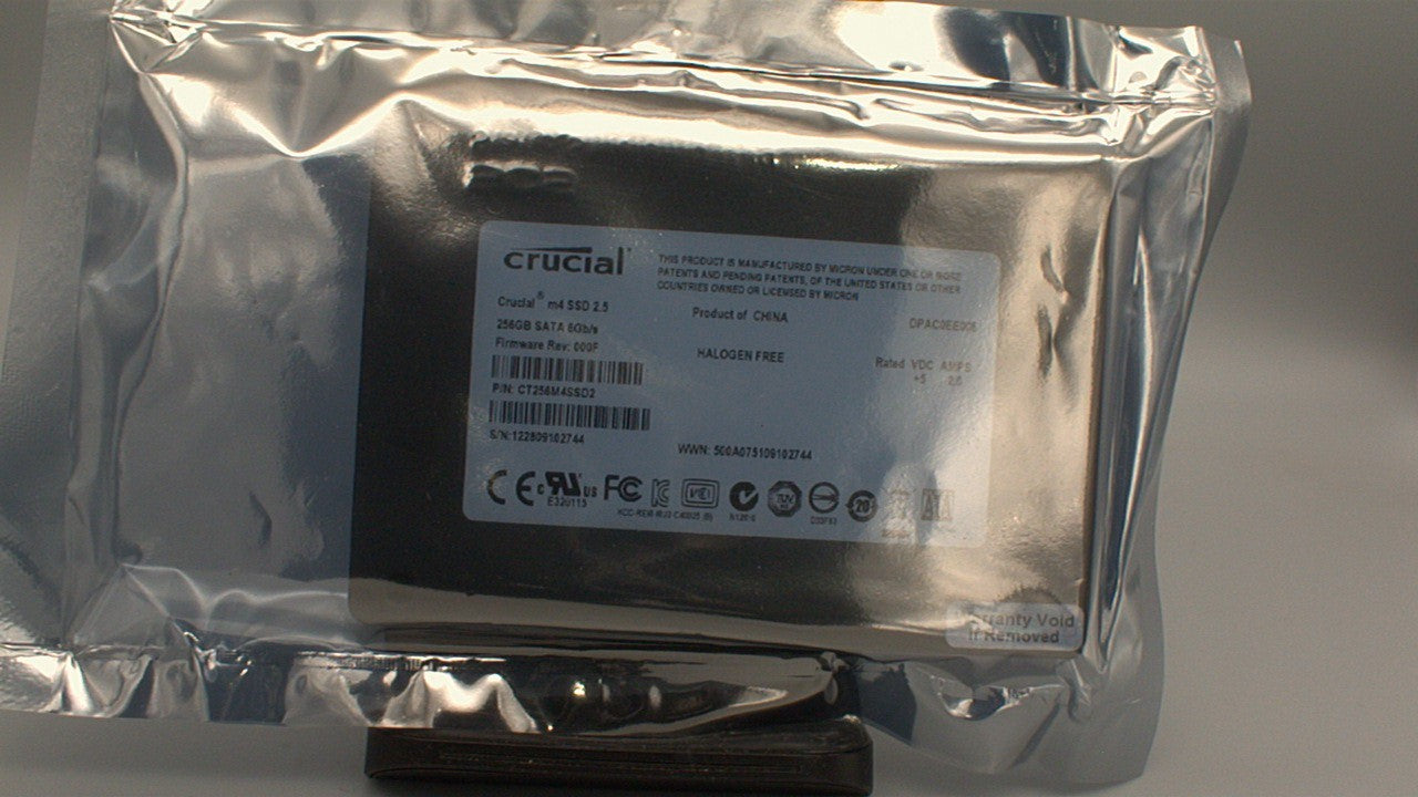 CT256M4SSD2 Crucial m4 256GB 2.5-inch SATA 6Gb/s Internal Solid State Drive used