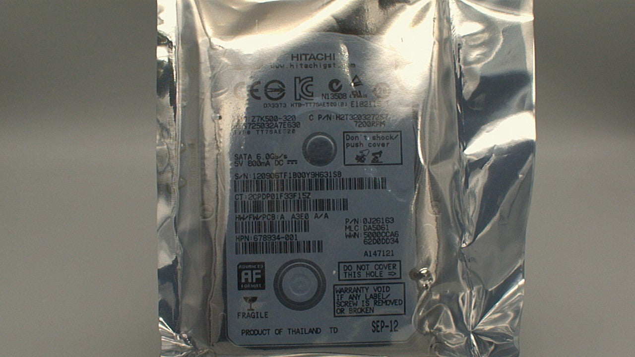 HGST Travelstar 2.5-Inch 320GB 7200RPM SATA III 32MB Cache SATA 6Gbps Internal Bare or OEM Drives (HTS725032A7E630) used - Pamper Inn