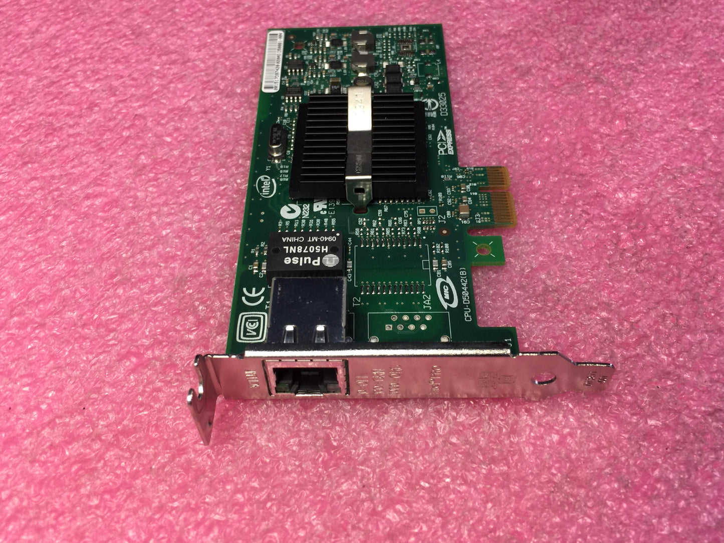 Intel Pro/1000 PT Server Adapter EXPI9400PTBLK - 1 Port - Low profile Used
