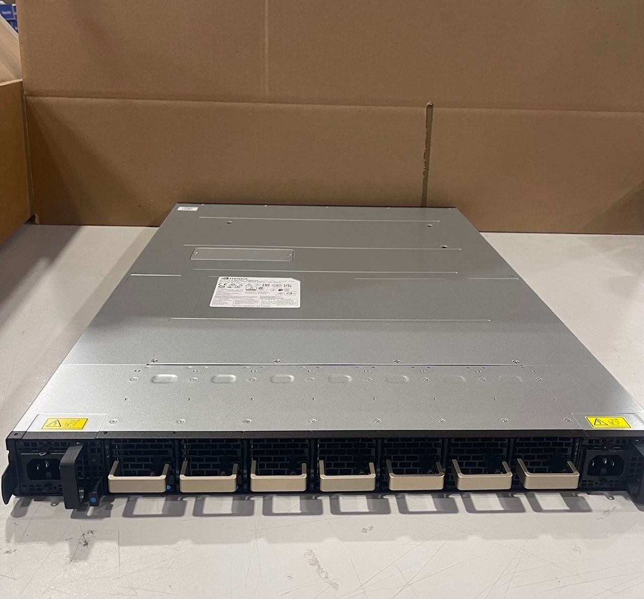 Mellanox MQM9790-NS2F NVIDIA Quantum-2 based NDR InfiniBand Switch, 64-ports NDR