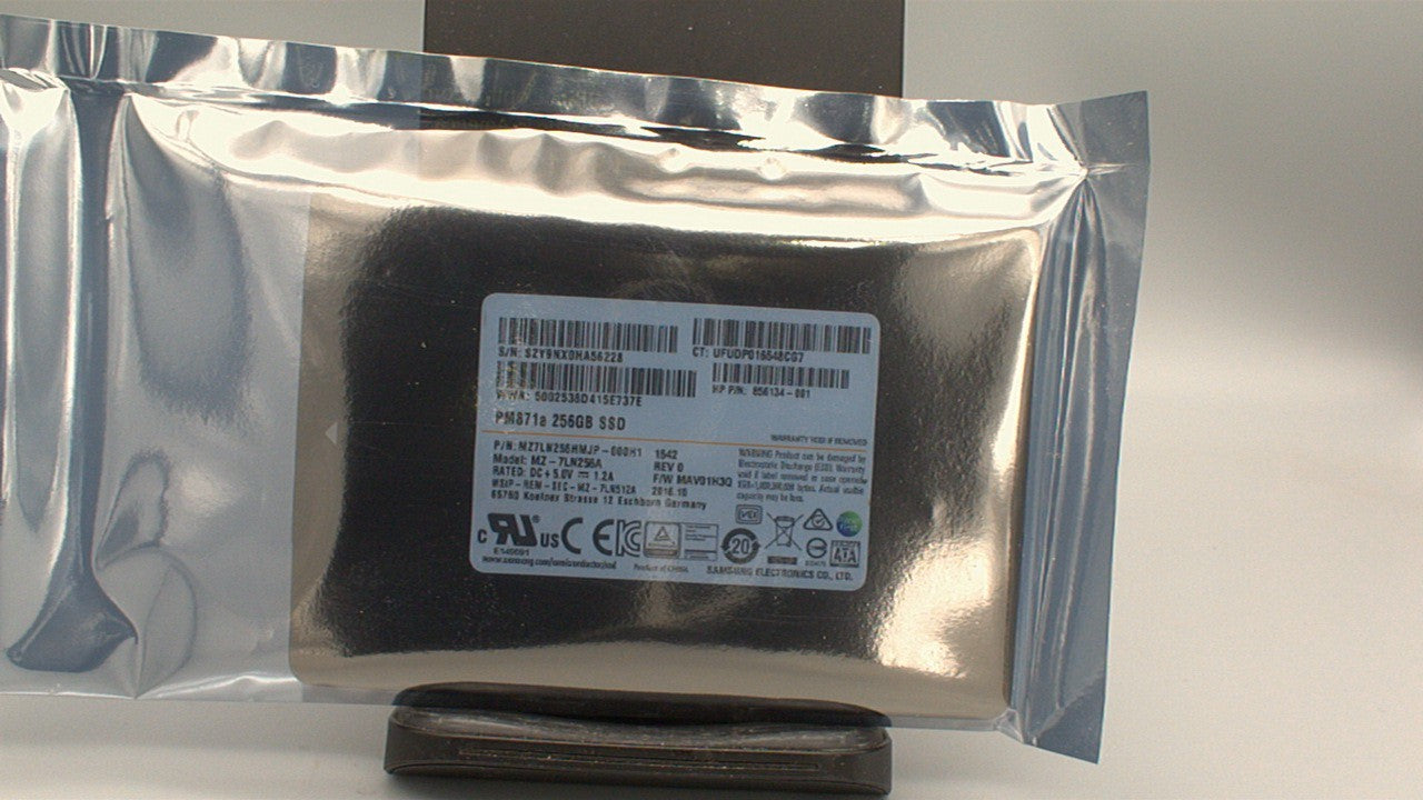 MZ7LN256HMJP Samsung PM871a Series 256GB TLC SATA 6Gb/s 2.5-inch Internal SSD used