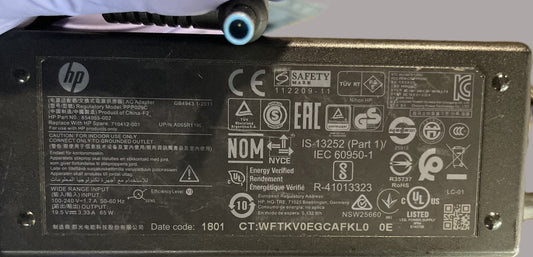 HP 65W PPP009C 854055-002 710412-001 19.5V 3.33 A Connector: 4.5*3.0mm Blue used