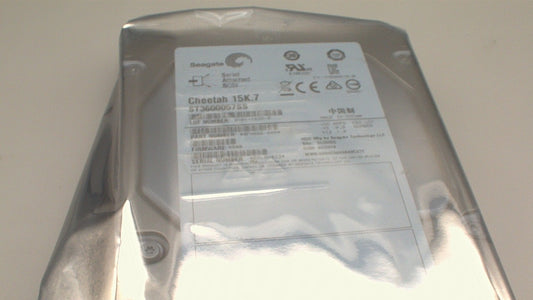 Seagate Cheetah 15K.7 600 GB 15000RPM SAS 6 Gb/s 16MB Cache 3.5 Inch Internal Bare Drive ST3600057SS used