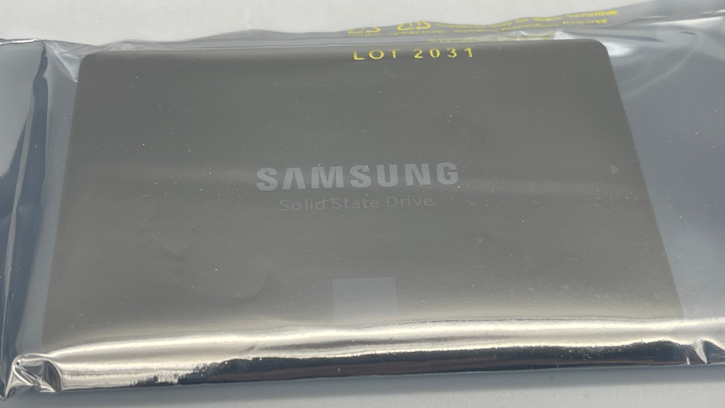Samsung MZ7LH1T0HALB 1TB SSD SATA 6GBPS 860 Evo Series used