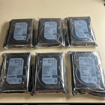 HPE 4TB 7.2K SATA HDD with tray HOT-PLUG 846787-001 765251-001 MB4000GEFNA