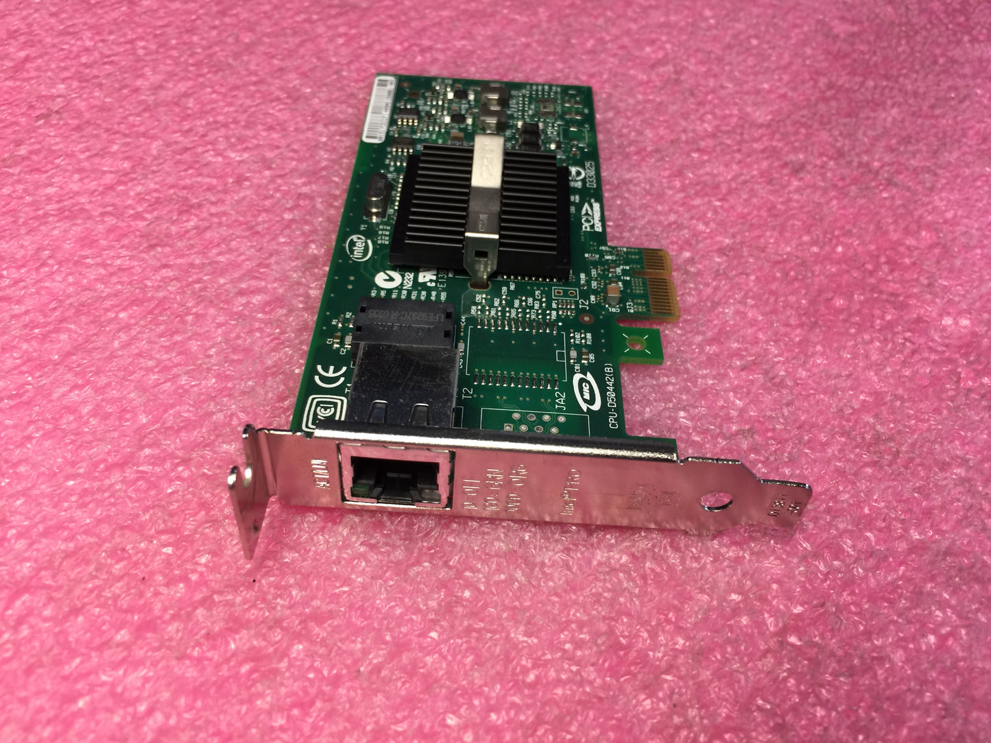 Intel EXPI9400PTBLK PRO/1000 PT Server Adapter - 1 Port - Low profile Used