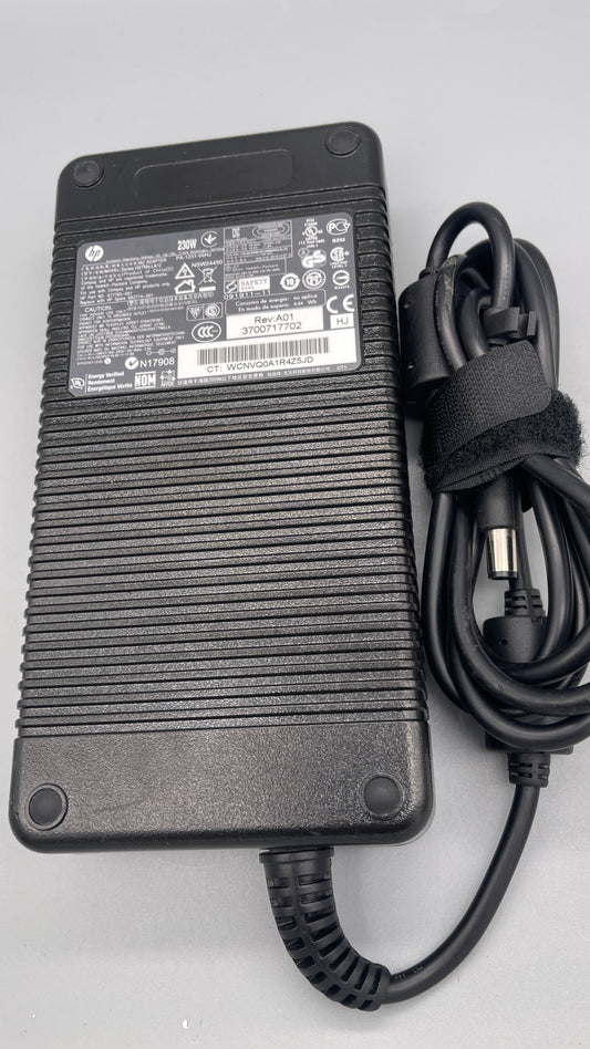 HP 693714-001 195v 118a 230w AC Adapter 677765-003 used