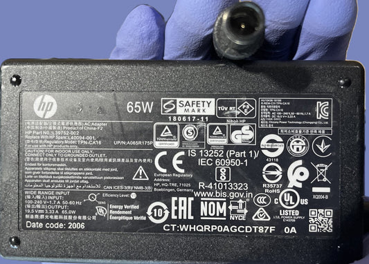 HP 65W 19.5v 3.33A L39752-002 L40094-001 TPN-CA16 Black connecter used