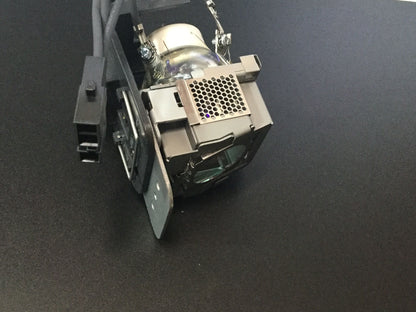 BenQ Projector Replacement Lamp (5J.01201.001)