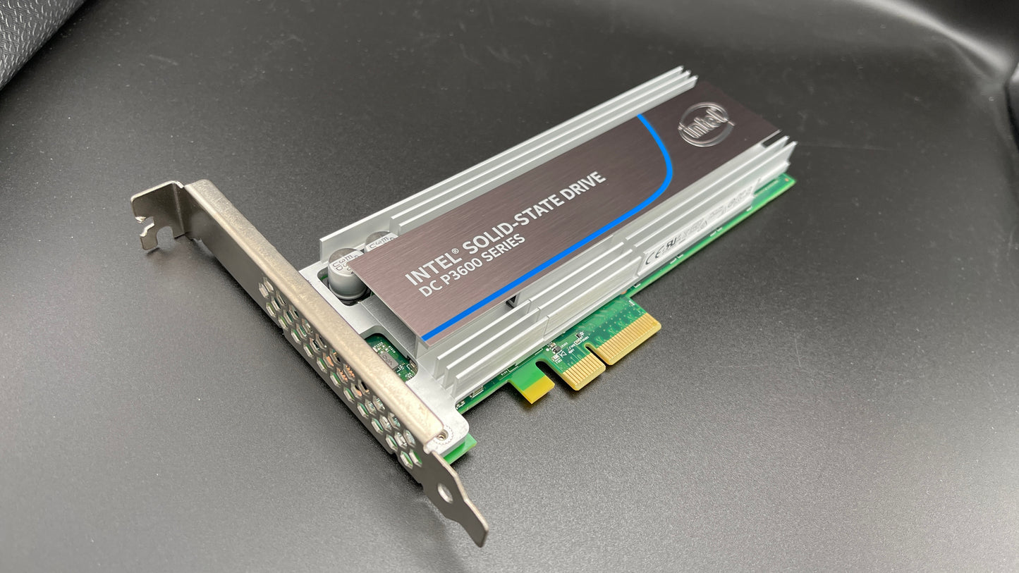 HP 803204-B21/803199-003 2TB SSD PCI-E 3.0 x4 *Minor Heatsink scratches*