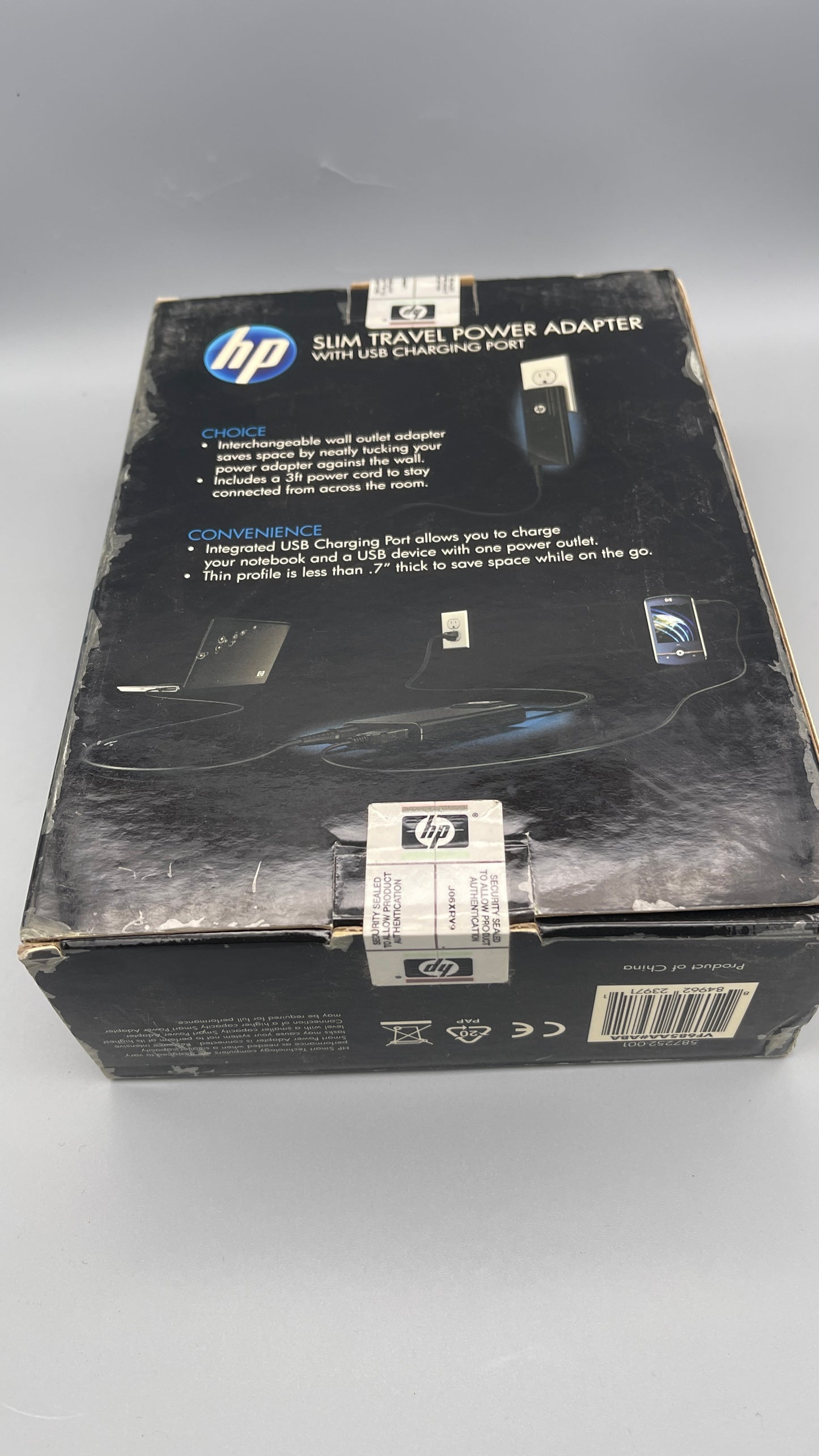 HP Slim Travel Power Adapter VF685AA