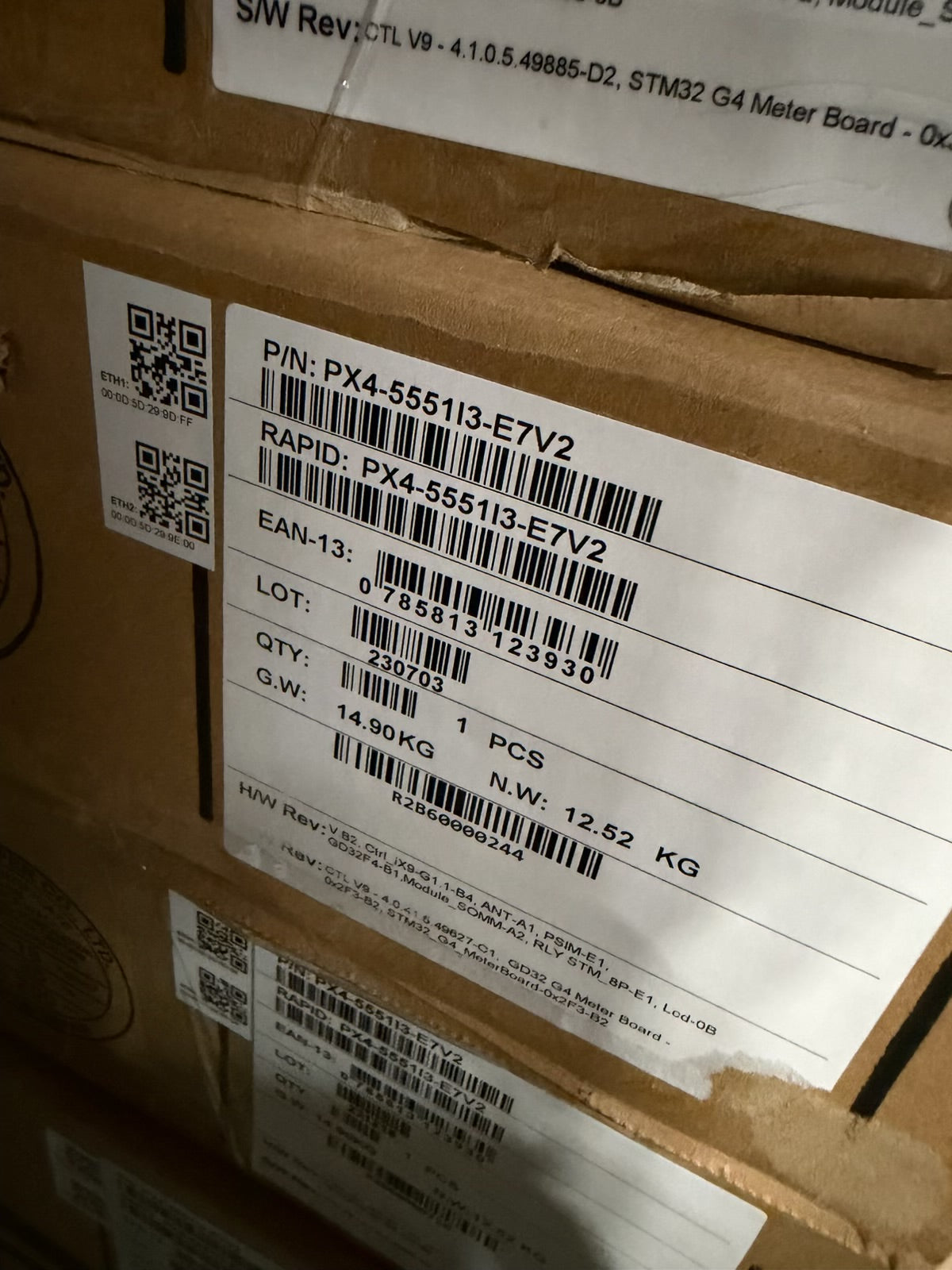 Raritan PX4-5551I3-E7V2 17.3kVA 3-Phase PDU 60A 208V 0U 24-Outlet Switched Meter P69448-001 - Pamper Inn