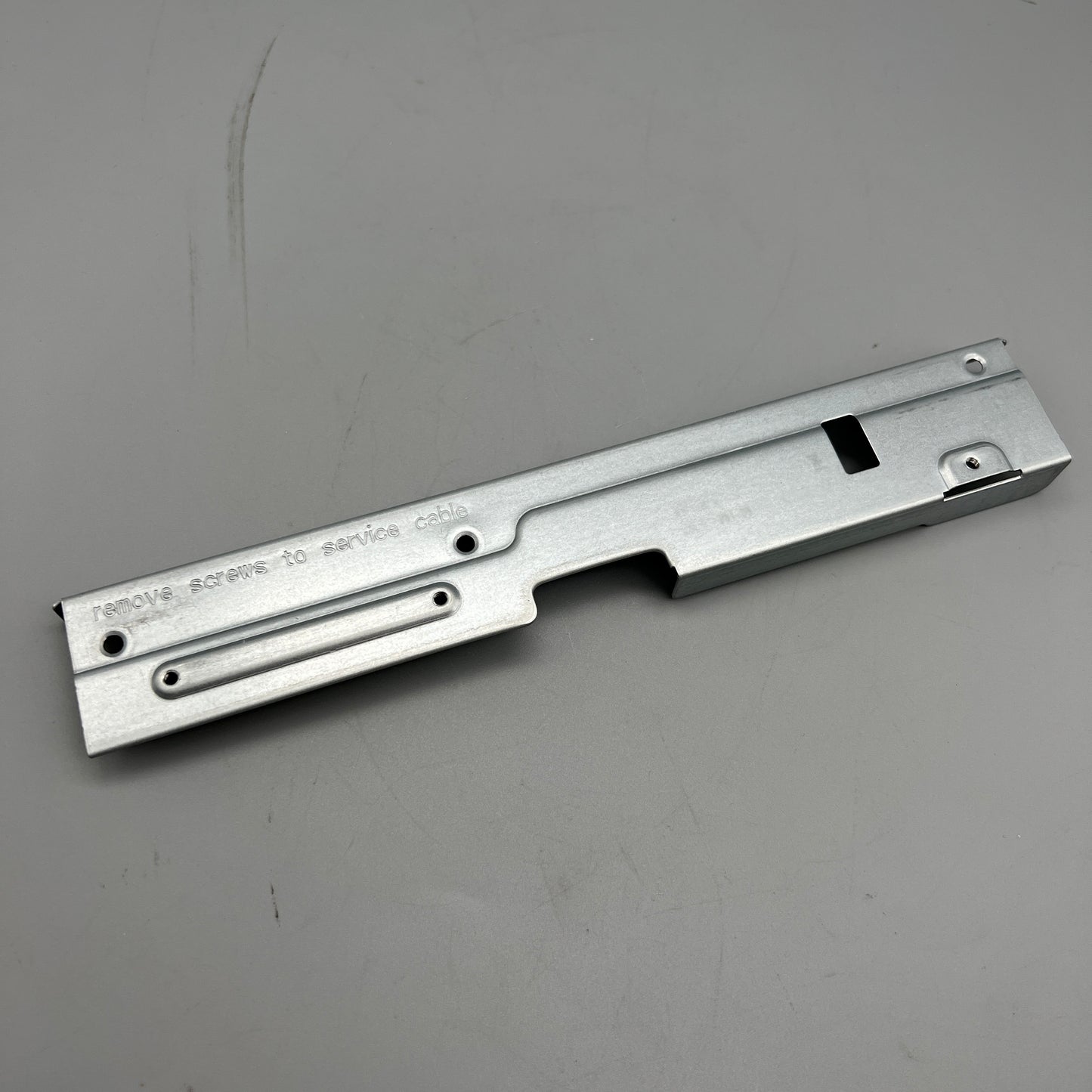 Brand New HP 800790-001 1U XL170 G9 Bayonet Board Metal Bracket XL70R