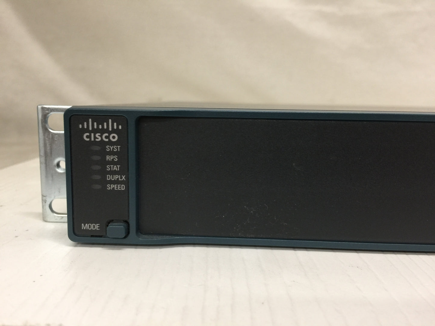 Cisco Catalyst WS-C2960-24TT-L 2960 24 Port 10/100 Switch Used