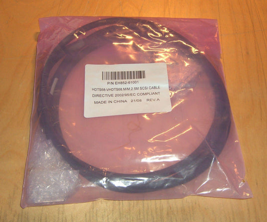 New HP HP EH852-61001 New EH85261001 HDTS68-VHDTS68 M/M 2.5M SCSI Cable