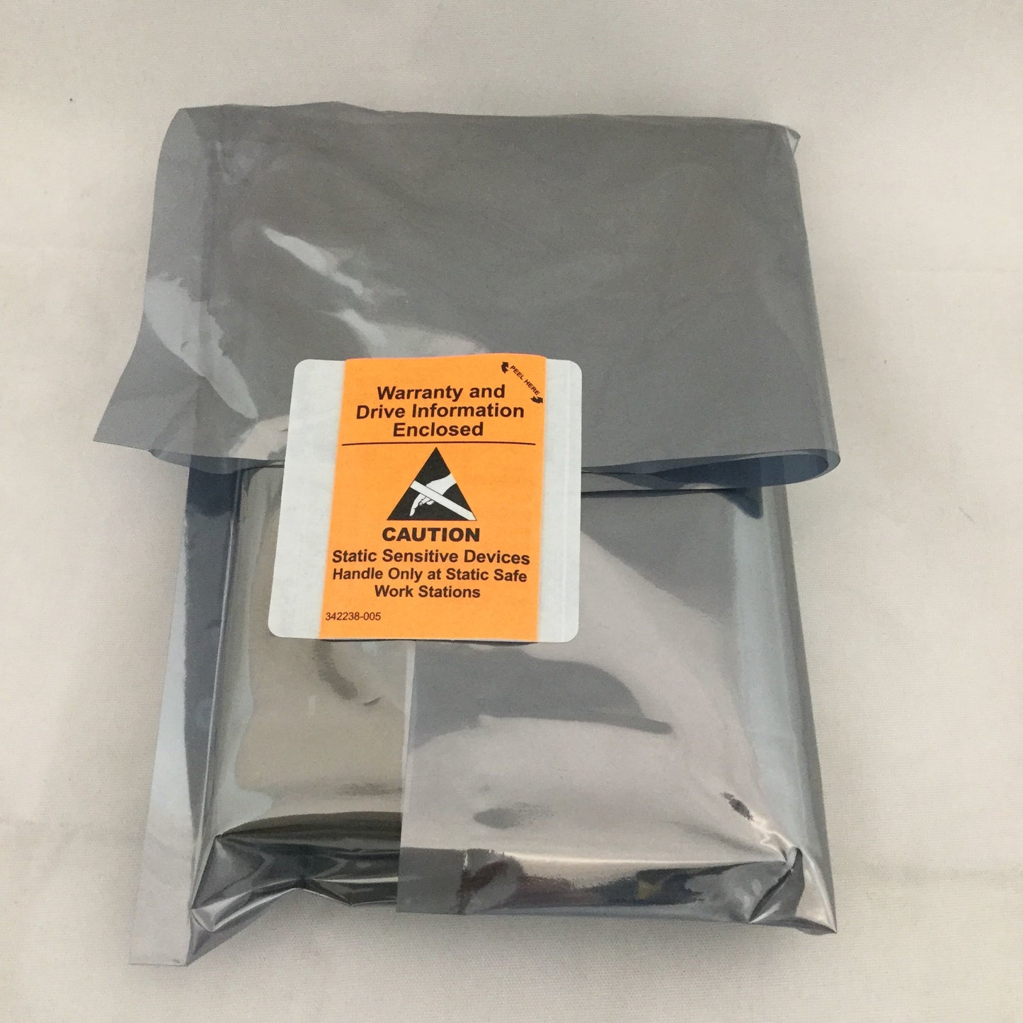 804574-006 HPE 1.6TB SATA 6G 2.5" SSD 0-Hours  SSDSC2BB016T6P 840995-001  S3510
