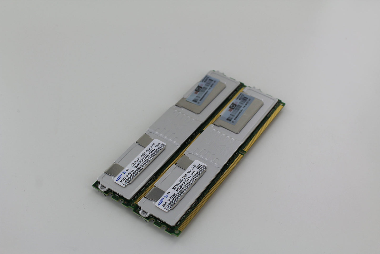 Samsung 4GB (2X 2GB) DDR2 PC2-5300FB-DIMM 240Pin 667MHz Server M395T5750EZ4-CE6