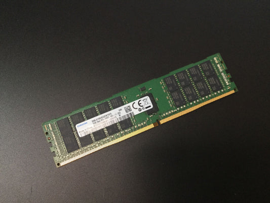 SAMSUNG DDR4-16 GB - DIMM 288-pin - Registered - ECC M393A2G40EB1-CRC