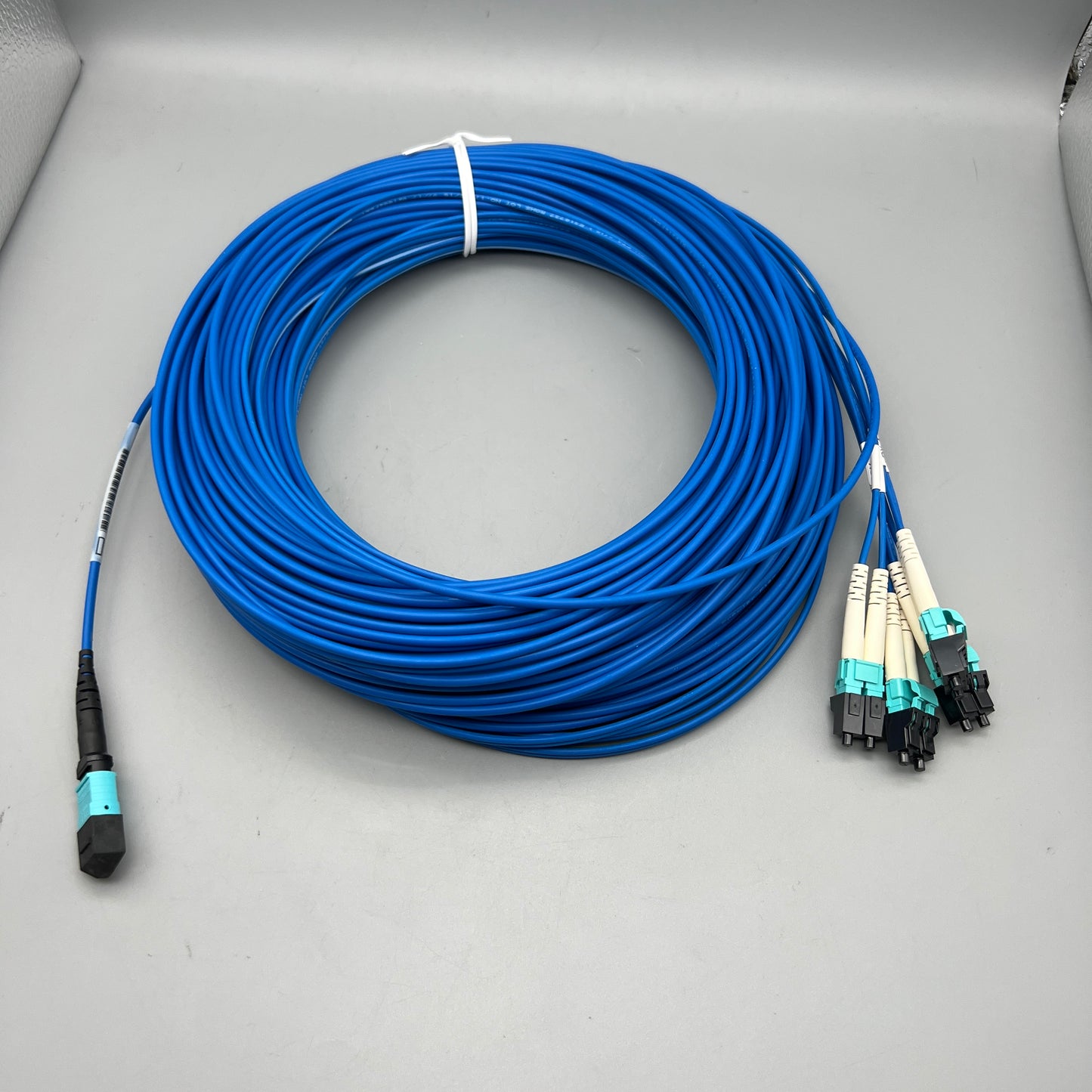 HPE Premier Flex MPO to 4xLC 50Meter Cable Q1H69A Q1H69-63001 873188-001 New
